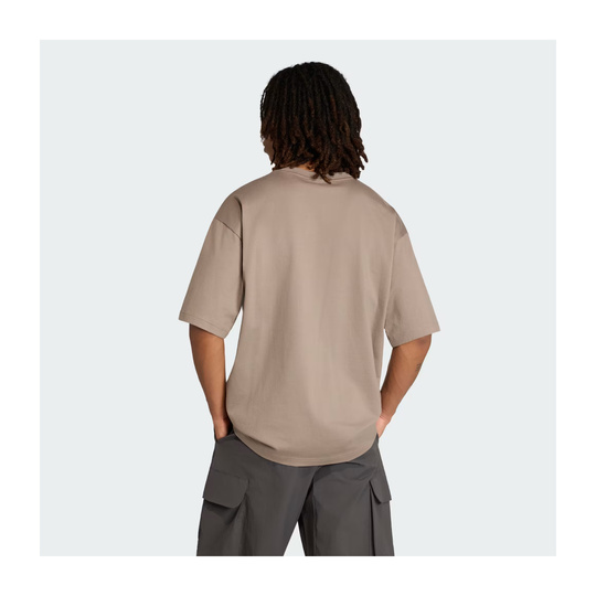 Koszulka t-shirt Elevated Graphic Audi Revolut F1 2026 brązowa