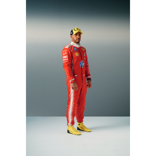 Czapka z daszkiem Lewis Hamilton Silverstone Scuderia Ferrari F1 2026